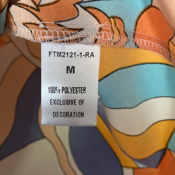 THML Ruffle Sleeve Top - Picture 4 of 5